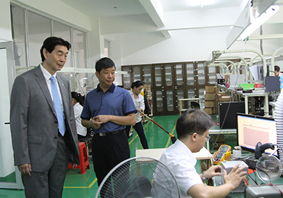 中国仪器仪表学会常务副理事长吴幼华一行莅临广发（中国）公司参观考察