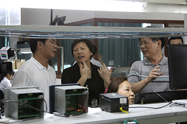 福建省纪律检查委员会常委游美萍一行视察广发（中国）公司